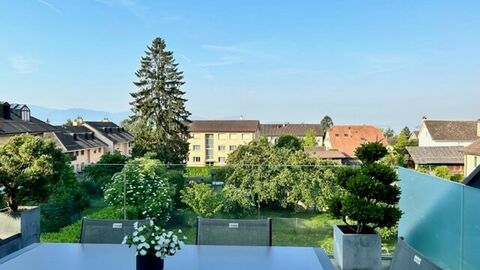 Spacieux appartement de 4.5 pièces à deux pas du lac