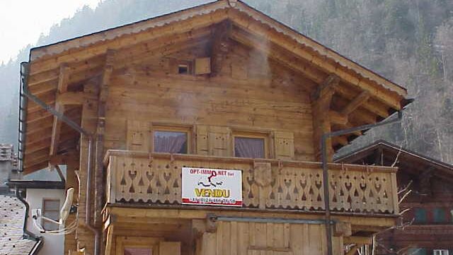VENDU Magnifique chalet de 3 ½ pièces avec beaucoup de cachet