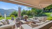 Exceptional Custom Villa - Exceptional Setting !