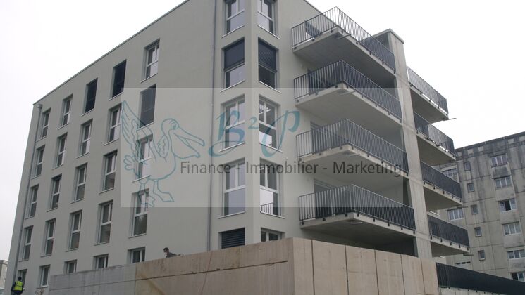 Un entrepôt de 110m2 est à louer ! Un entrepôt de 110m2 est à louer !