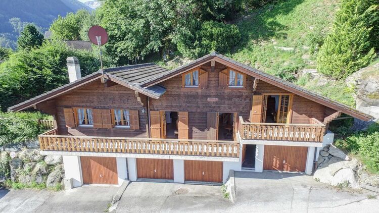 Nice chalet between Haute-Nendaz and Siviez!