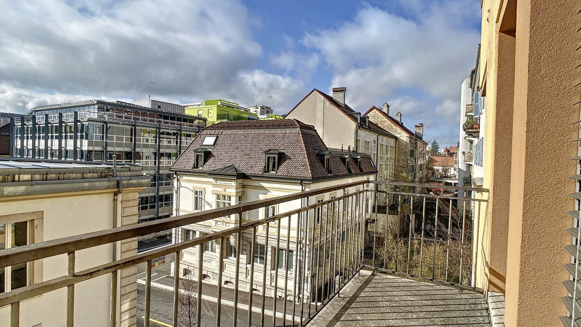 Photo 6