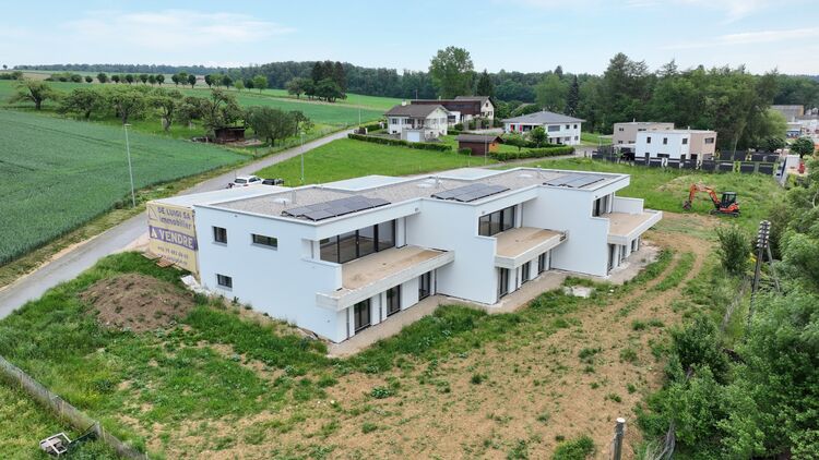 House CH-2942 Alle
