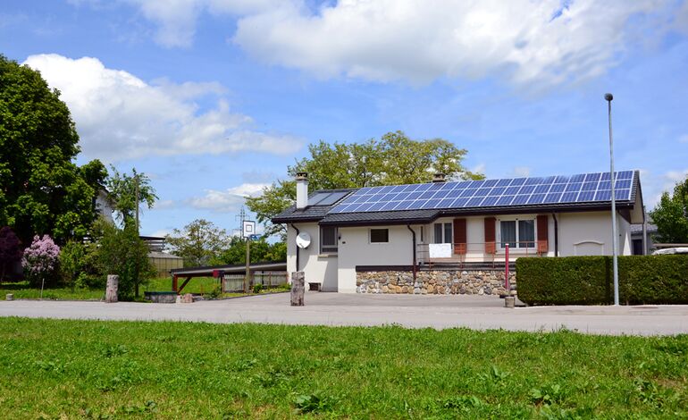 Villa individuelle familiale de 170 m2, espaces ateliers importants