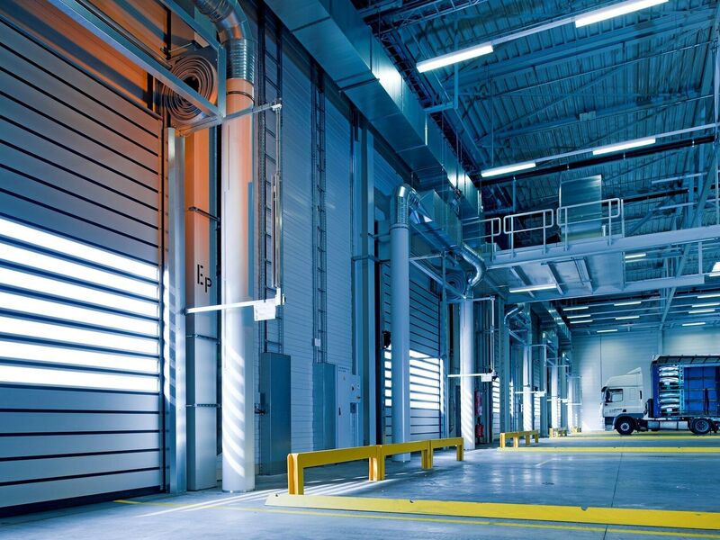 2,000 m2 warehouse // delivery early 2024