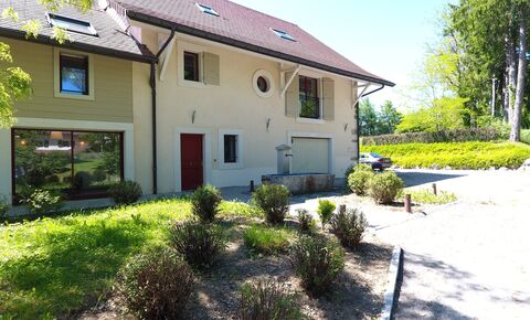 Renovated farmhouse - 8 mins from St Julien en Genevois - 10mn Swiss