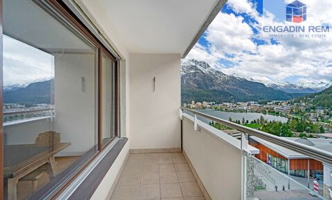 Monolocale con vista lago nel cuore della zona pedonale