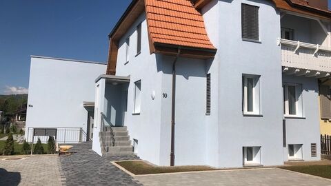 Neu renoviertes 5 ½-Zimmer-Doppeleinfamilienhaus in Wohlen