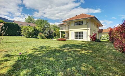 Exclusive listing : Sold by our agency in 2020