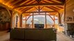 Gryon Immo propose un luxueux chalet de 6 pièces tout en bois de chêne