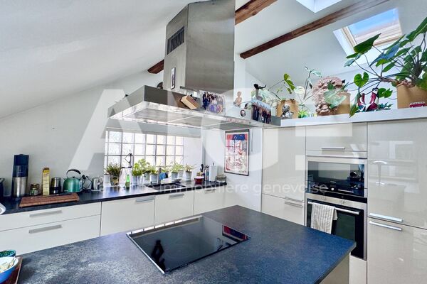 5-room apartment with parking in Pâquis