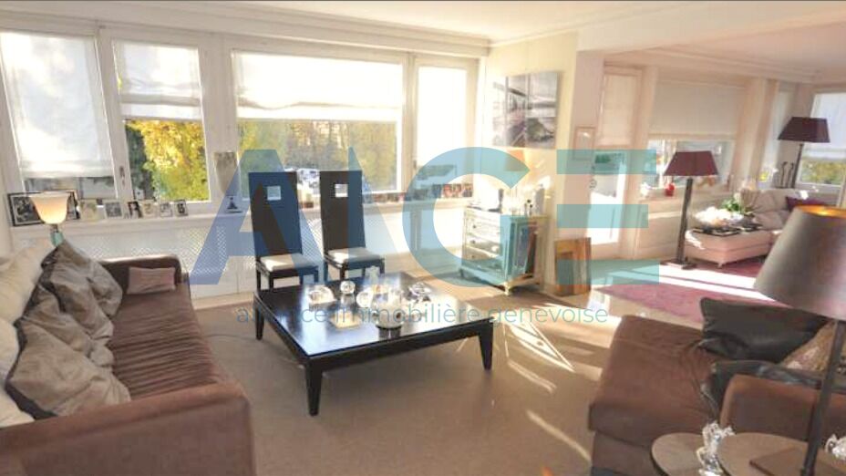 Superb 6 room apartment in Robert-de-Traz