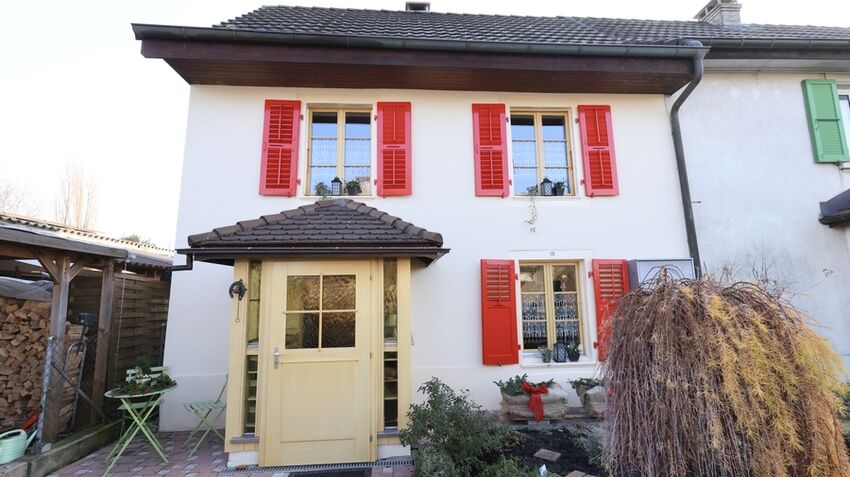 Attached house