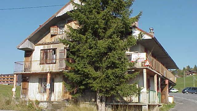 Au Col des Mosses, Ancien relais postal à rénover Au Col des Mosses, Ancien relais postal à rénover