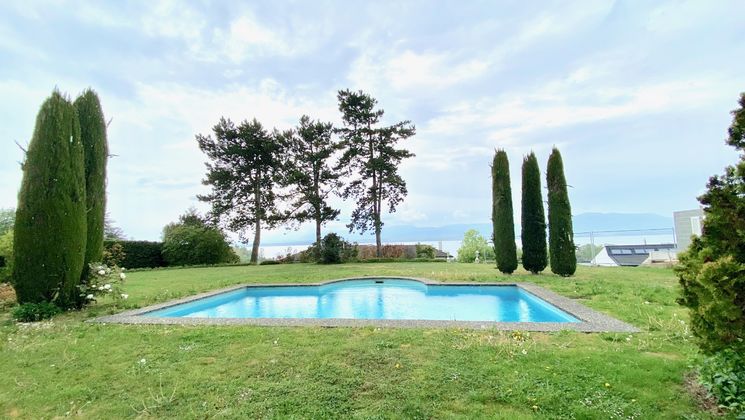 Charmante villa avec vue panoramique sur le lac et les Alpes