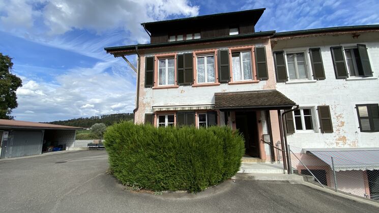 Appartement de 3,5 pièces au rez-de-chaussée
