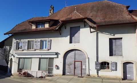 Maison villageoise à rénover