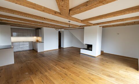 Zweitwohnsitz
5.5 Zimmer Dach-Maisonettewohnung mit Panoramaaussicht