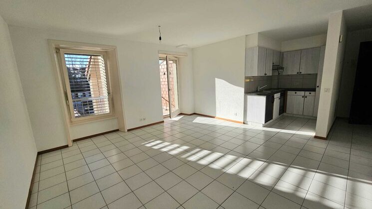 Appartement de 2,5 pièces au 1er étage et proche des commodités