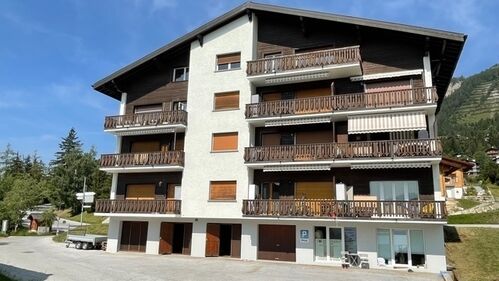 Spacieux attique de 5 pièces offrant une terrasse