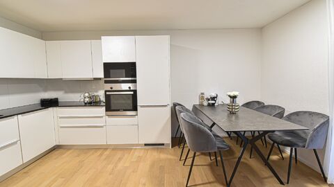 Winteraktion, zentrales Wohnen in moderner 2.5 Zimmer Wohnung Nr. 6