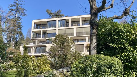 Wohnung mit Panoramablick. Zwei Schritte von Champittet und dem See