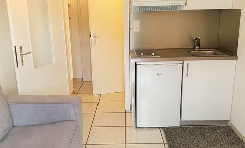 Furnished studio with terrace