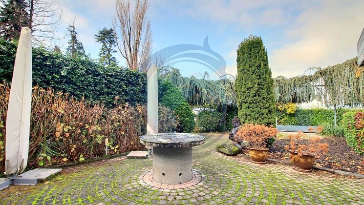 MAGNIFIQUE PROPRIÉTÉ CONTEMPORAINE DE 12 PIÈCES À CHERNEX