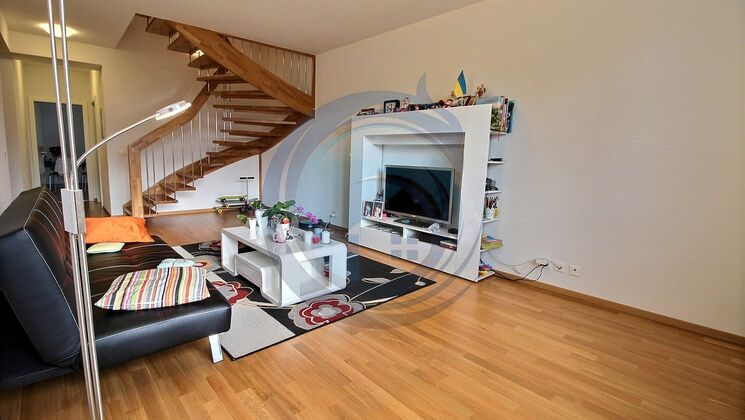 MAGNIFIQUE APPARTEMENT DUPLEX DE 4,5 PIÈCES AU CENTRE DE VEVEY