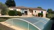 Superbe villa individuelle avec piscine. Tout sécurisé.