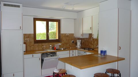 JOLI 3 PIECES NON MEUBLE à louer à l'année dès le 1.12.2023
