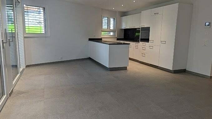 Bel appartement neuf à côté de la gare de Sierre