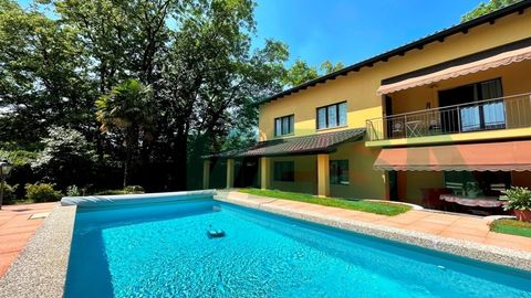 Grosszügige, komfortable und ruhige Villa im Grünen mit schönem Pool