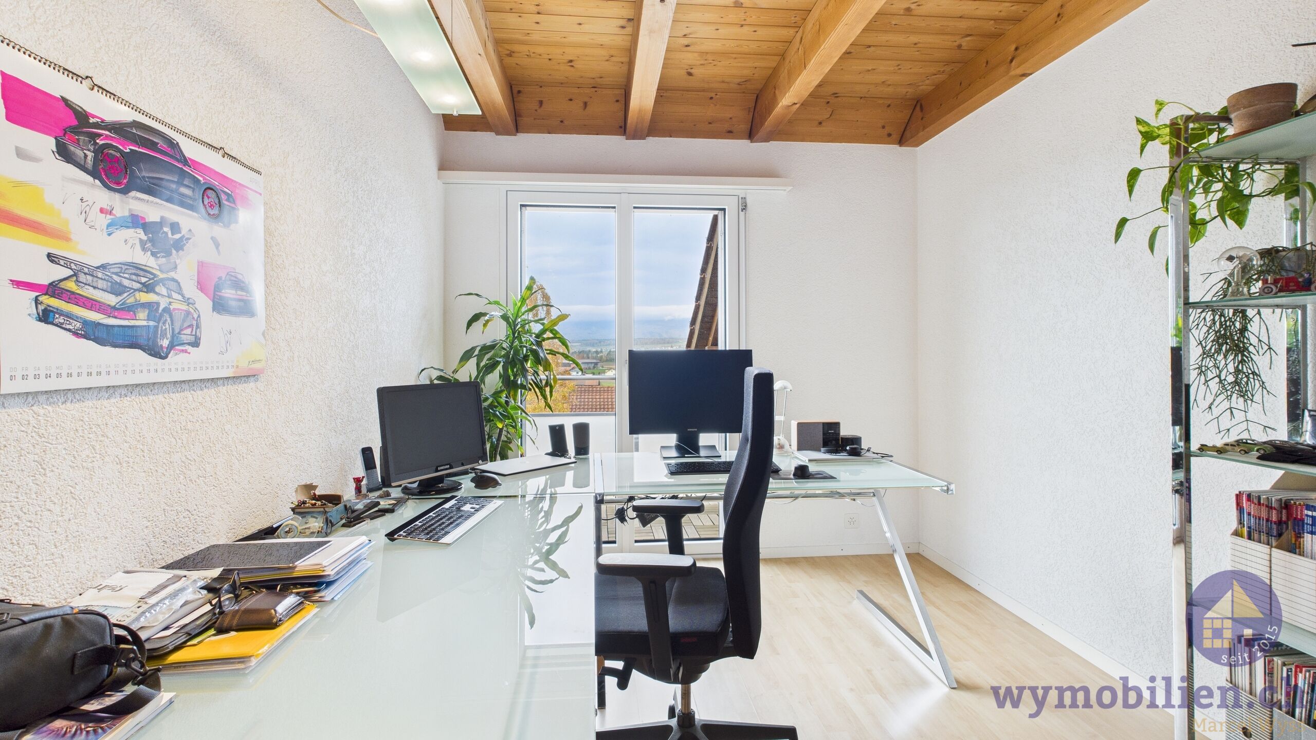 Zimmer DG mit Ausgang auf den Balkon