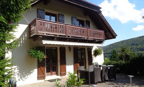 Magnificent house with 7.5 rooms - 450 m2 on 1,781 m2