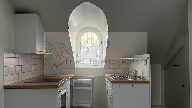 Spacieux appartement de 1.5 pièces à louer sur Neuchâtel !