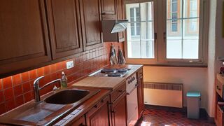 APPARTEMENT DE 2 PIECES
SITUE DANS UNE COPROPRIETE