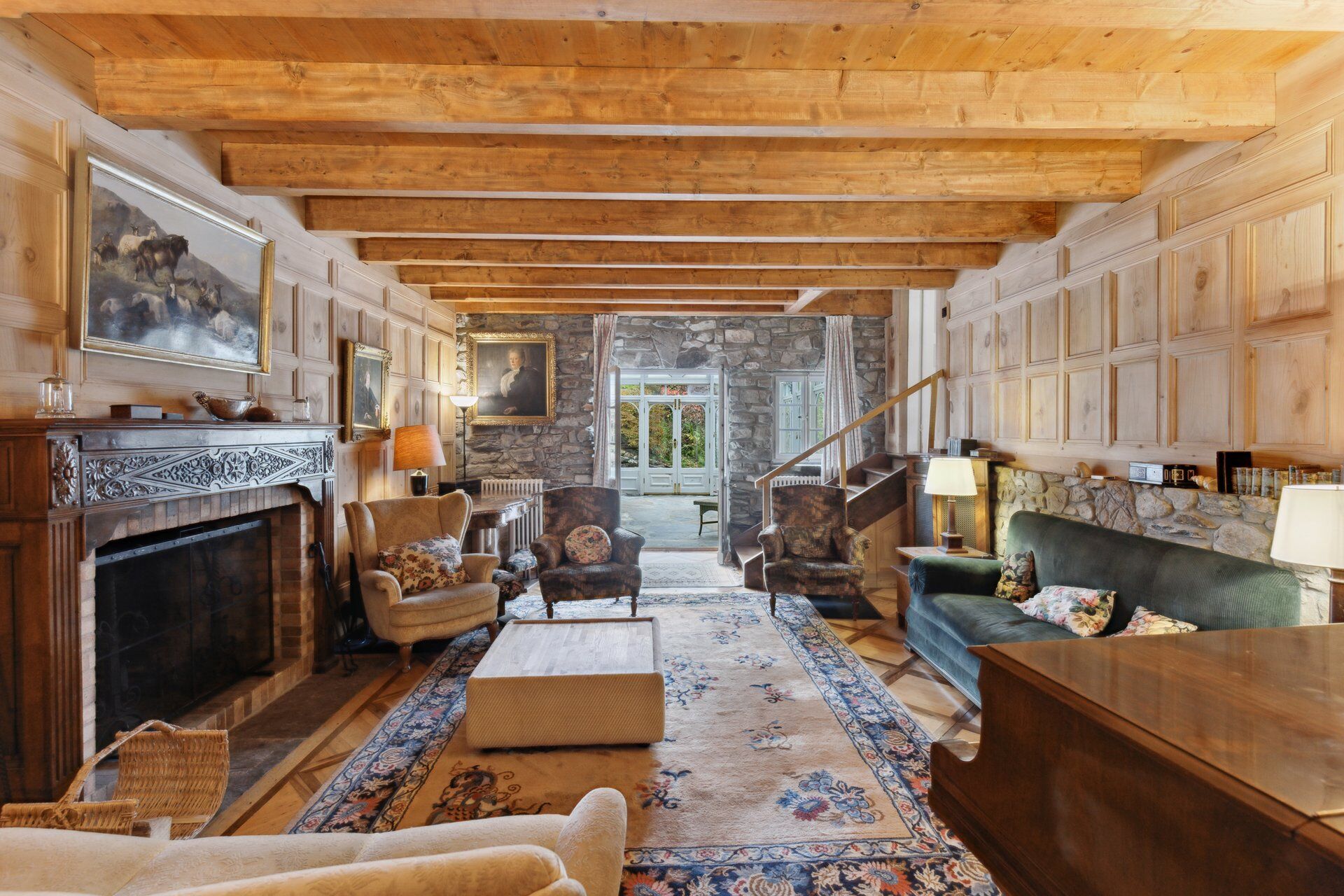 Wohnzimmer/Lesezimmer – Hauptchalet