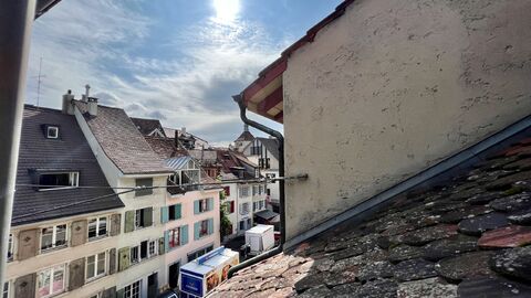 Tolle Altstadt-Wohnung für Sportliche mit Flair und sehr hohen Decken