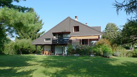 Villa CH-1814 La Tour-de-Peilz