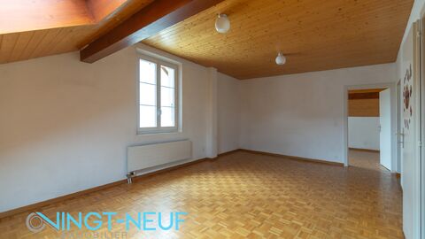 Immeuble villageois au centre de Bernex