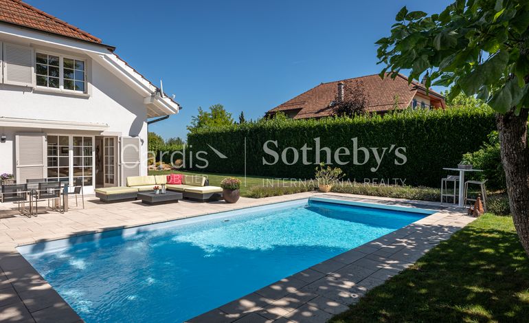 En exclusivité | villa vaudoise avec piscine - VISITES POSSIBLES