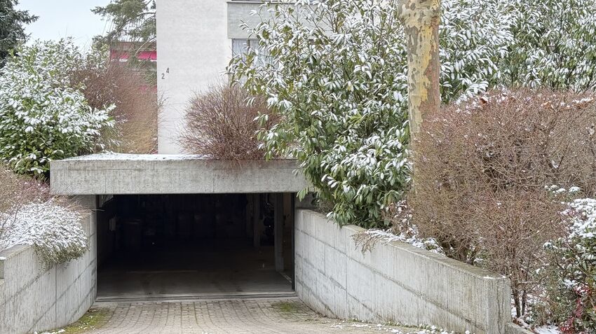 Tiefgaragenplatz