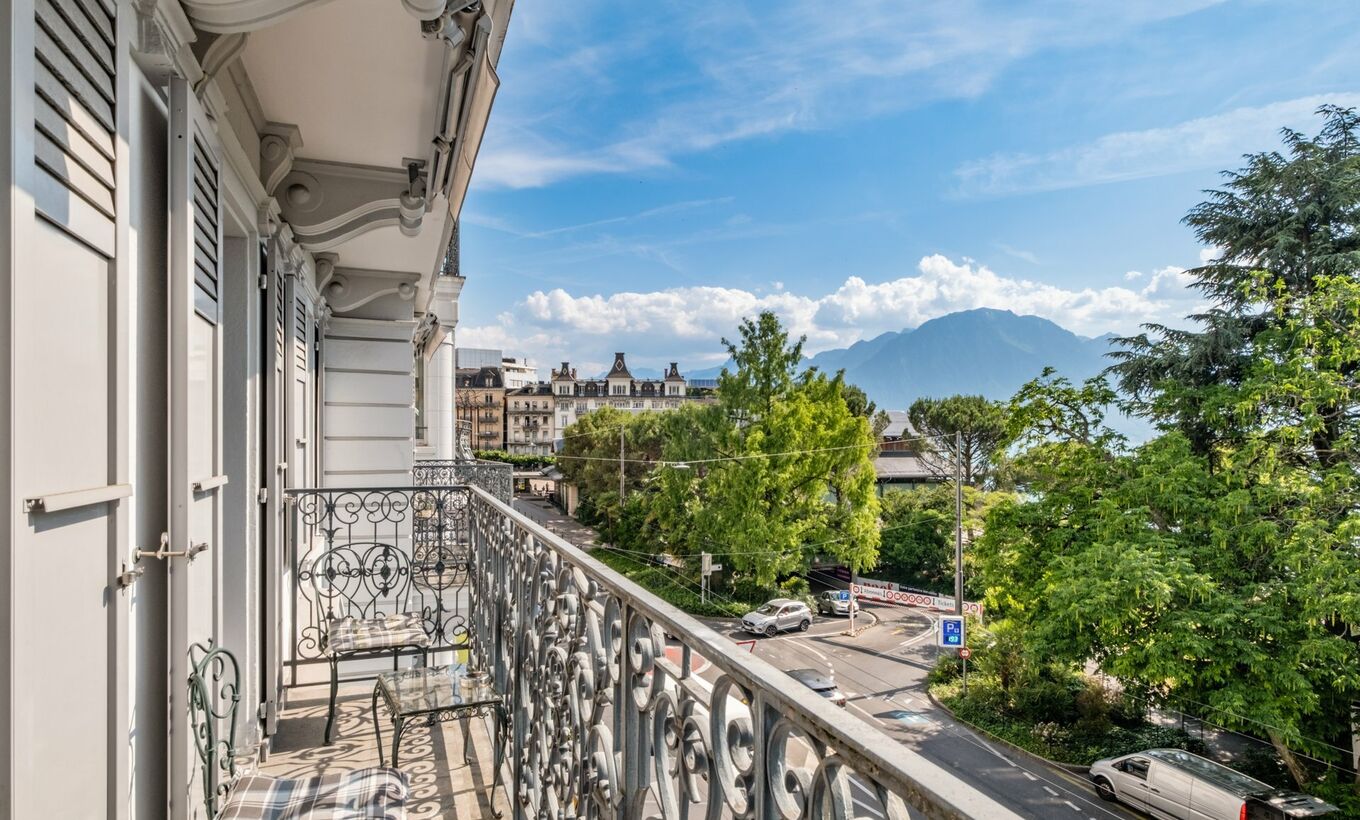 Just a stone's throw from the lake! Luxurious flat, heart of Montreux