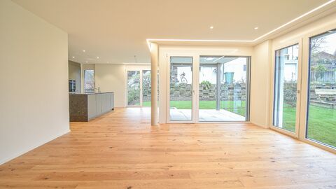 Wohnen mit Stil – exklusive 4.5-Zimmer-Neubauwohnung in Reinach AG