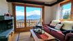 Ideally located in the center of Montana with splendid views !
