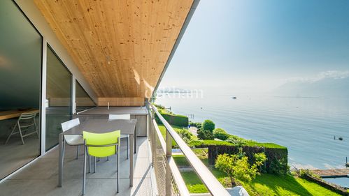 NEUF - Luxueux Loft meublé avec terrasse en première ligne du Lac