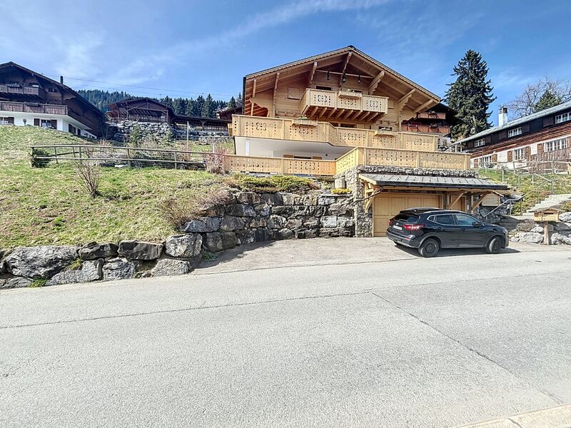 Family chalet in an exceptional location close to the gondolas
