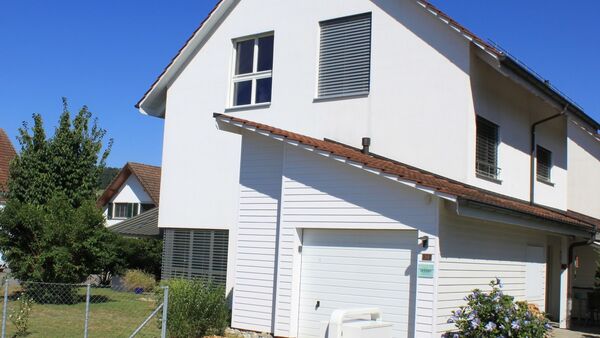 Modern Wohnen in grüner Umgebung
