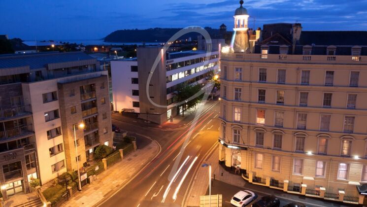 Condominium apartment CH-1227 Carouge GE